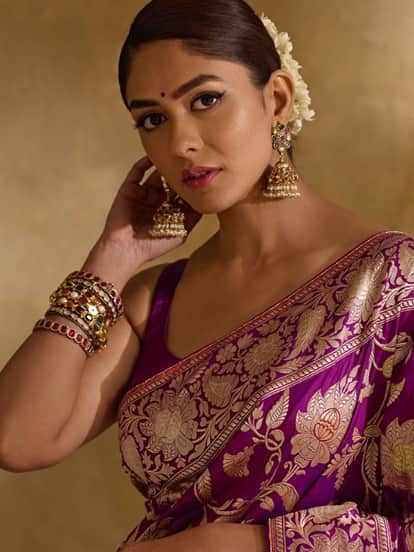 Mrunal thakur revealed film offers hard for her and how she asked role to aditya dhar