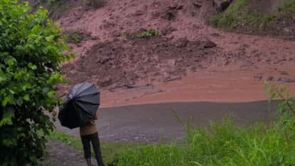 jammu kashmir, landslide in Poonch, flood-like situation in Rajori