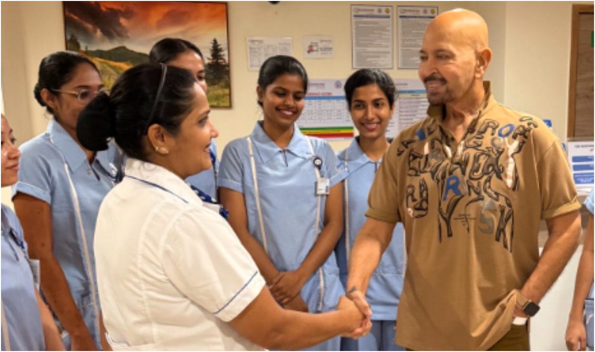 hrithik roshan father rakesh roshan discharged from hospital after angioplasty thanked fans for support