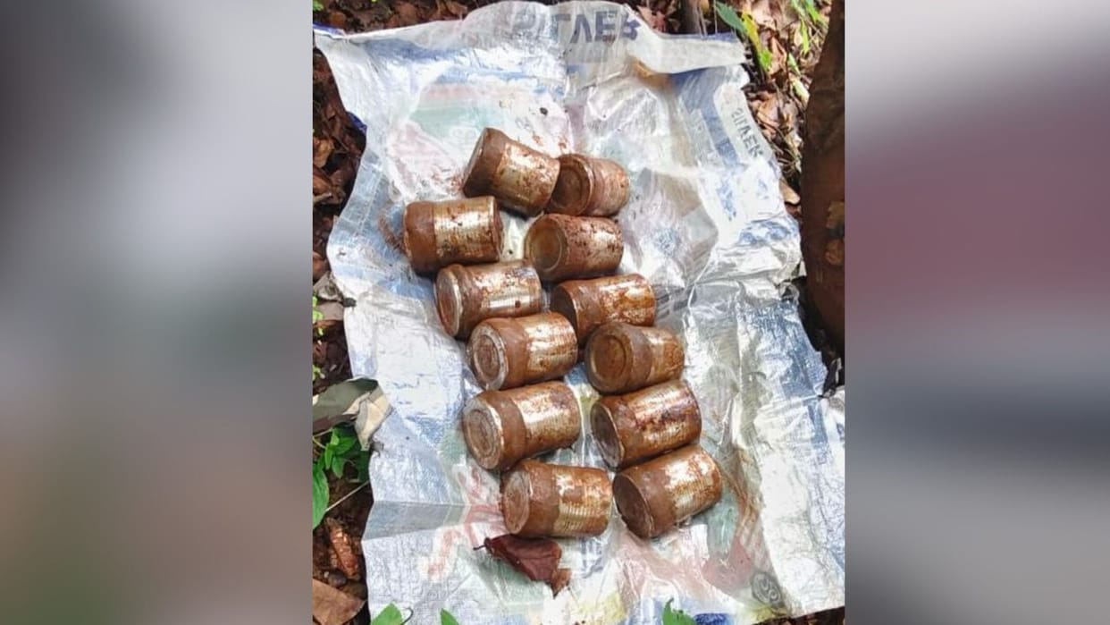 Jharkhand: Security forces foiled the plans of Naxalites news in hindi