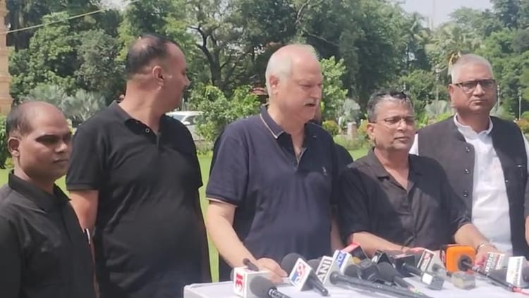 Bihar Election: 'भाजपा वोट का अपहरण करना चाहती है...' SIR का विरोध कर रहे इंडिया गठबंधन ने ऐसा क्यों कहा?