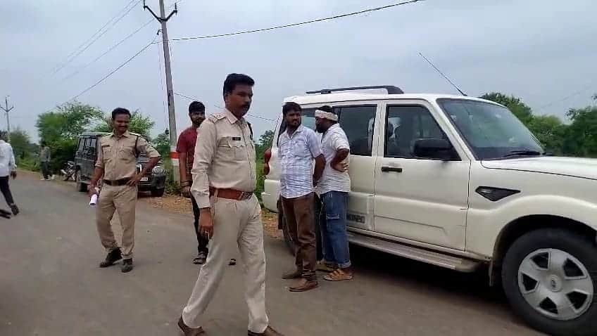 After husband death Woman Dies by Suicide with Daughter in Damoh Crime News in Hindi