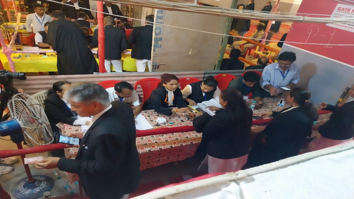 High Court Bar Association Election: 9718 voters will decide the fate of 201 candidates
