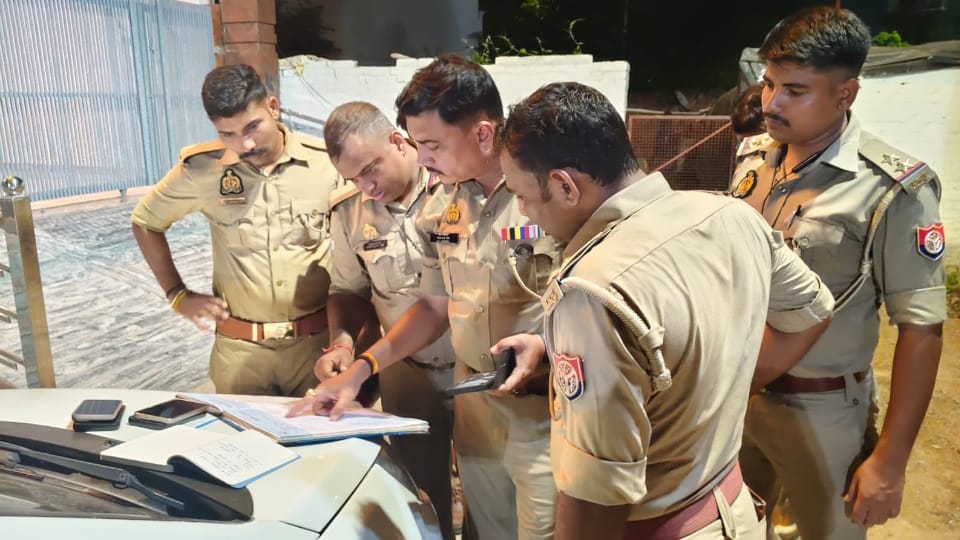 lucknow murder Akash got angry after being provoked by his female friend killed hotel worker In Lucknow