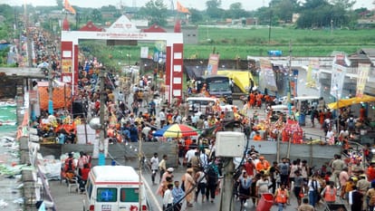 Baghpat: Flood of faith gathered in Pura Mahadev, 22 lakh people performed Jalabhishek