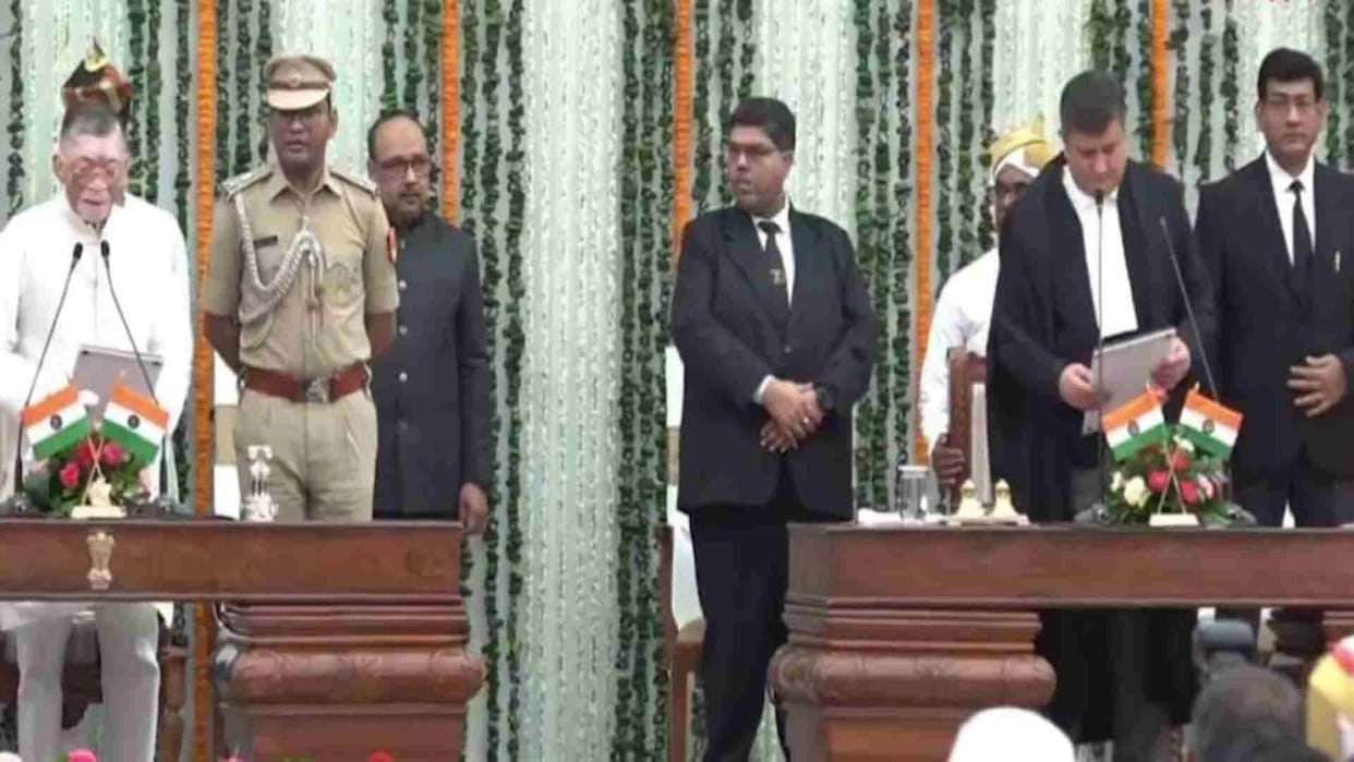 Jharkhand News: Justice Tarlok Singh Chauhan took oath as Chief Justice