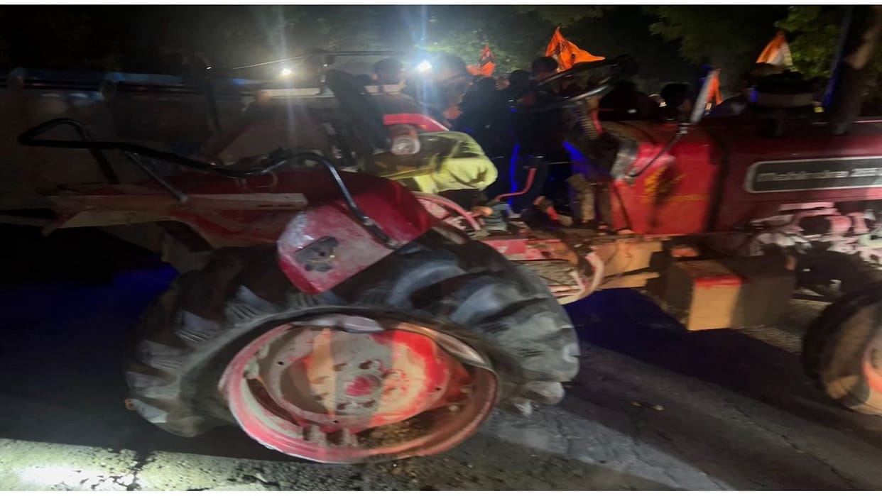 five-year-old girl died due to tractor-trolley of Kanwariyas overturned after being hit by pickup in Budaun