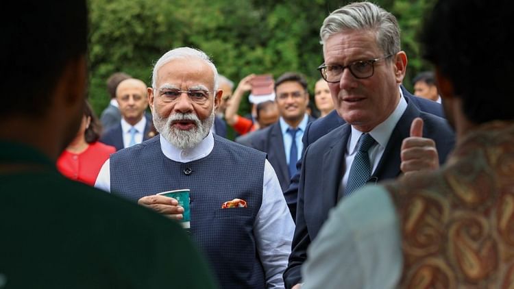 India-UK FTA: कार-चॉकलेट से लेकर स्कॉच व मछलियों तक, जानें भारत-ब्रिटेन के समझौते से क्या-क्या सस्ता होगा?