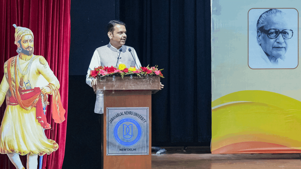 CM Devendra Fadnavis called Marathi language oldest language of country At JNU