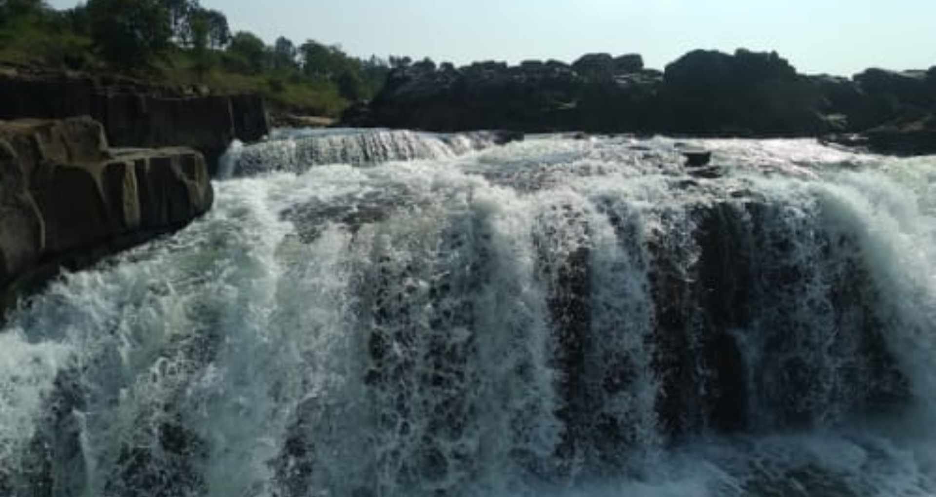 MP News Monsoon Update Vindhya Johila Jhojha and Kodar Waterfalls Emerge as Top Tourist Attractions See Photos