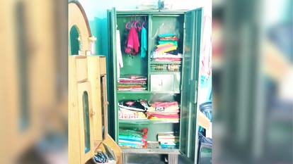 Azamgarh News Locks of five houses broken in one night jewellery and cash worth 31 lakh stolen