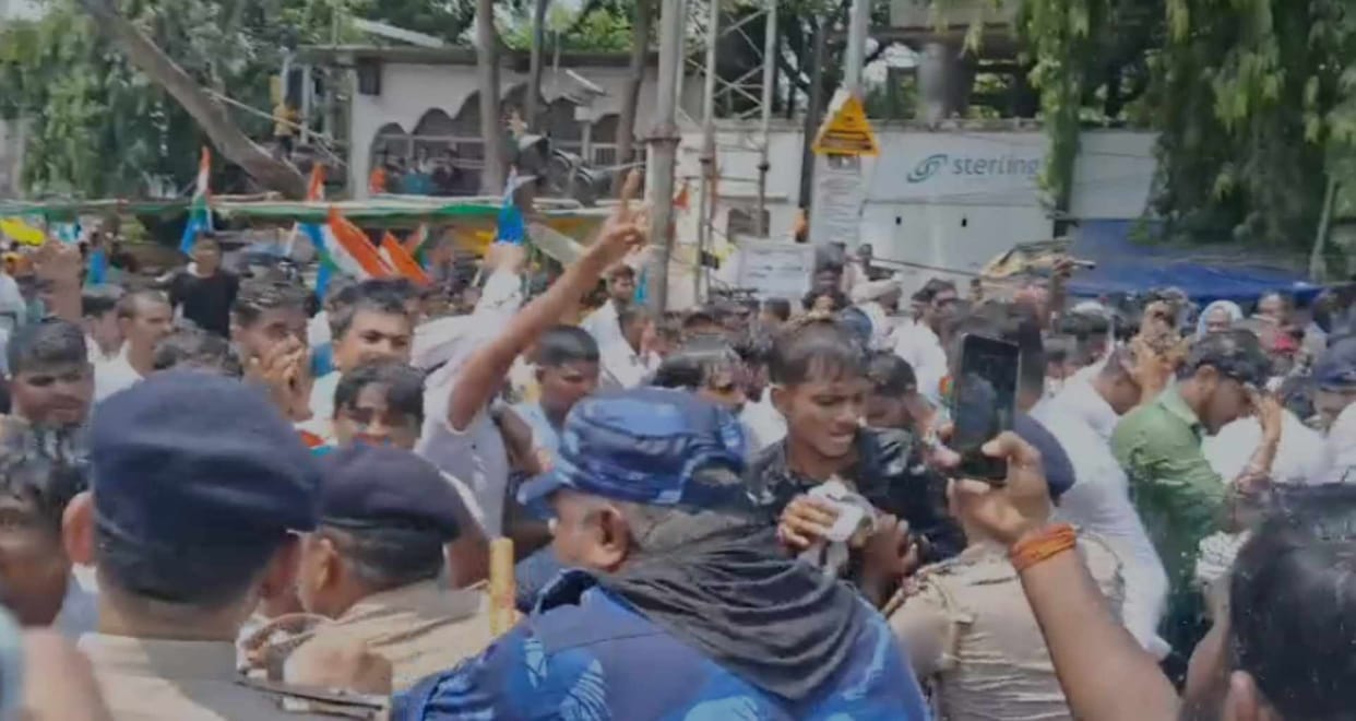 NSUI protest in Patna assembly demanding employment and education, clash with police