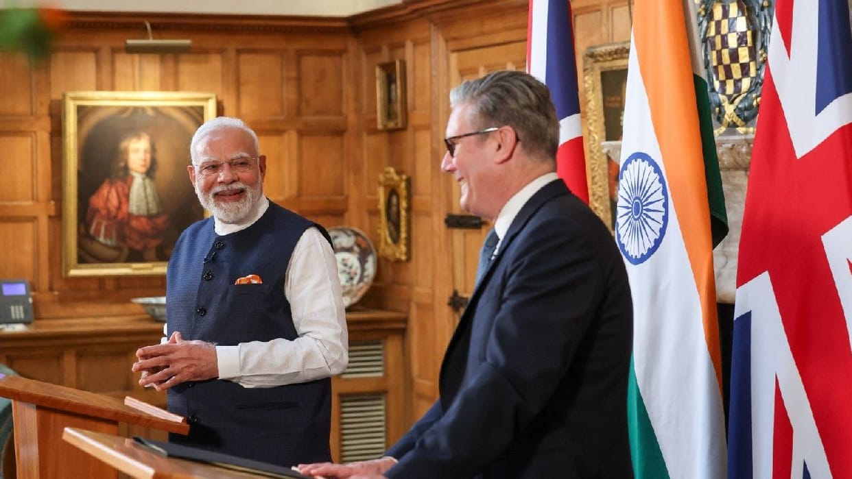 Don't worry, we can mix languages: PM Modi eases translator's English slip