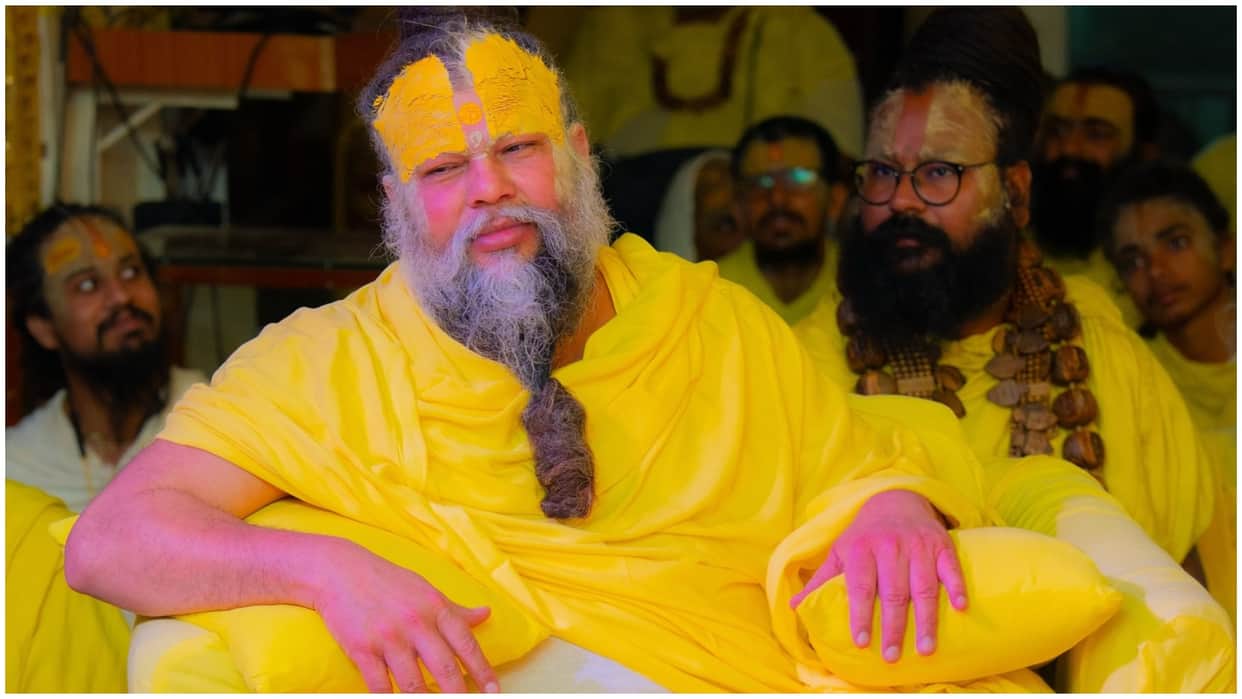 Premanand Maharaj Ji Darshan Guide Know Step-by-Step Guide for Online Booking and Visit Details
