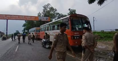 Anger of Kanwariyas erupted after Kanwar was broken in Kasganj vandalism in roadways