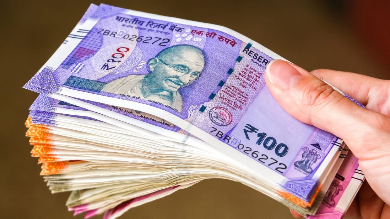 New age industries are growing rapidly, companies will increase salaries by 11.3% in current financial year