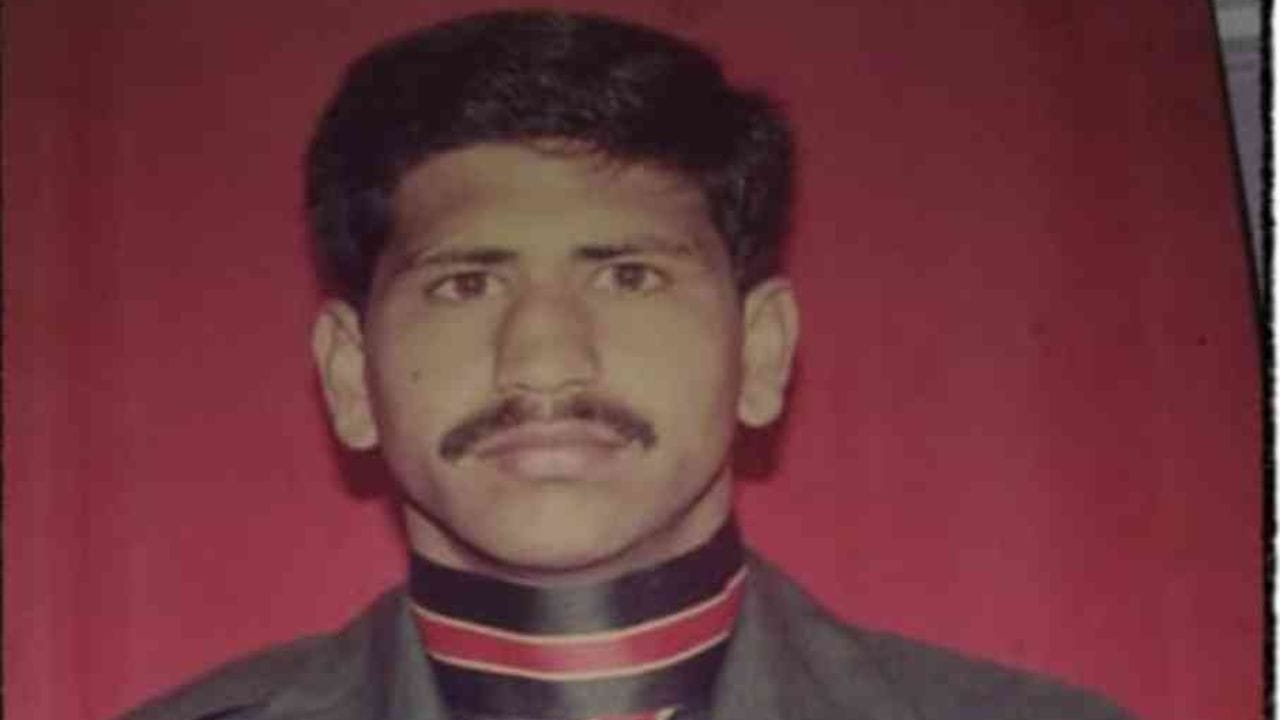 Kargil Vijay Diwas 2025 52 soldiers from Himachal Pradesh sacrificed their lives in Operation Vijay