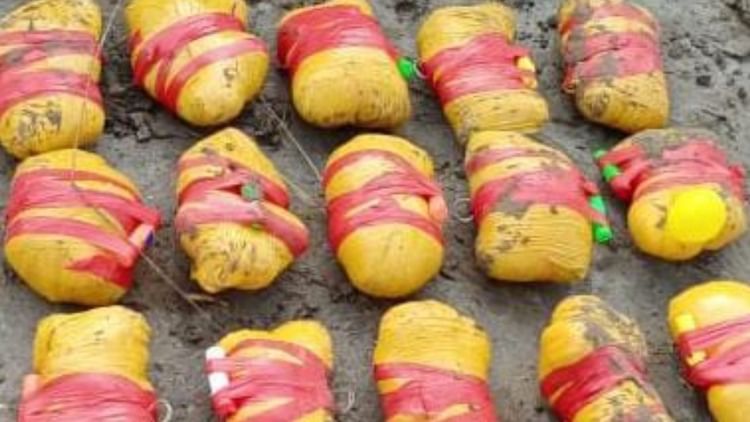 पंजाब में नशे की बड़ी खेप बरामद: बॉर्डर पार से हो रही थी तस्करी, 12 किलो हेरोइन जब्त