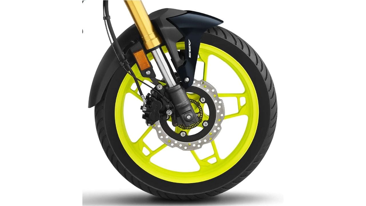 Honda cb125 hornet vs tvs raider comparison features specs price rivals
