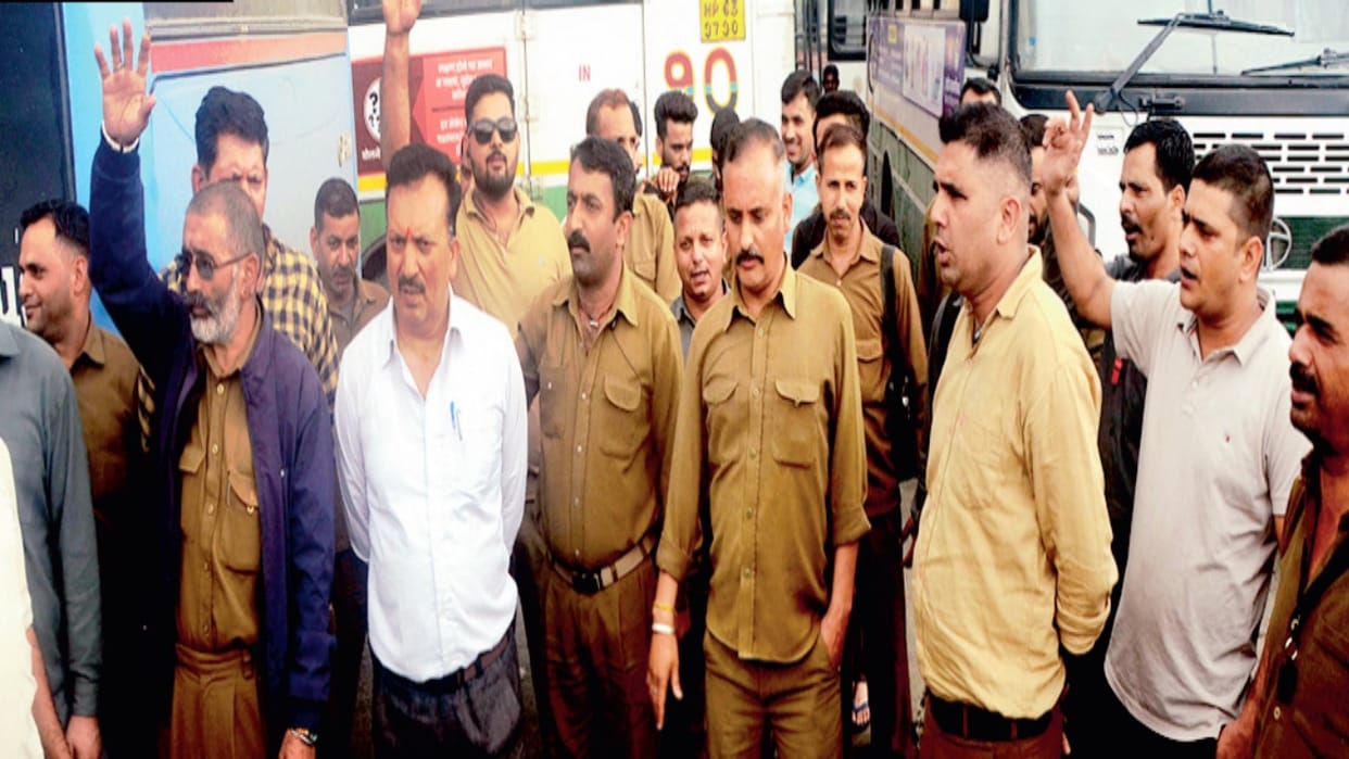 Himachal: No road blockade; no parking of vehicles, HRTC bus drivers will work for 8 hours from August 1
