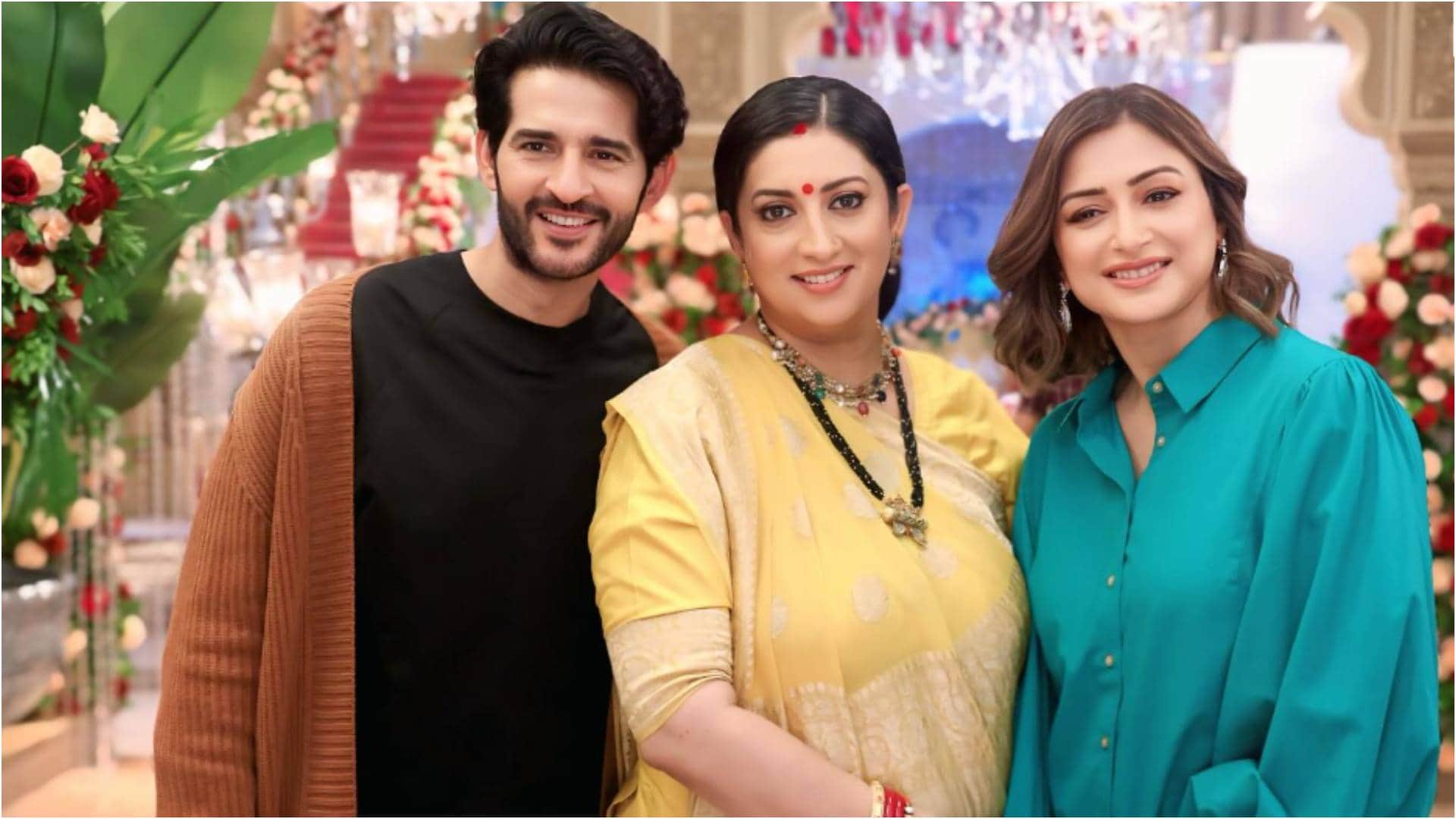 Smriti Irani shared photo with gauri pradhan talks about miss india to Kyunki Saas Bhi Kabhi Bahu Thi journey