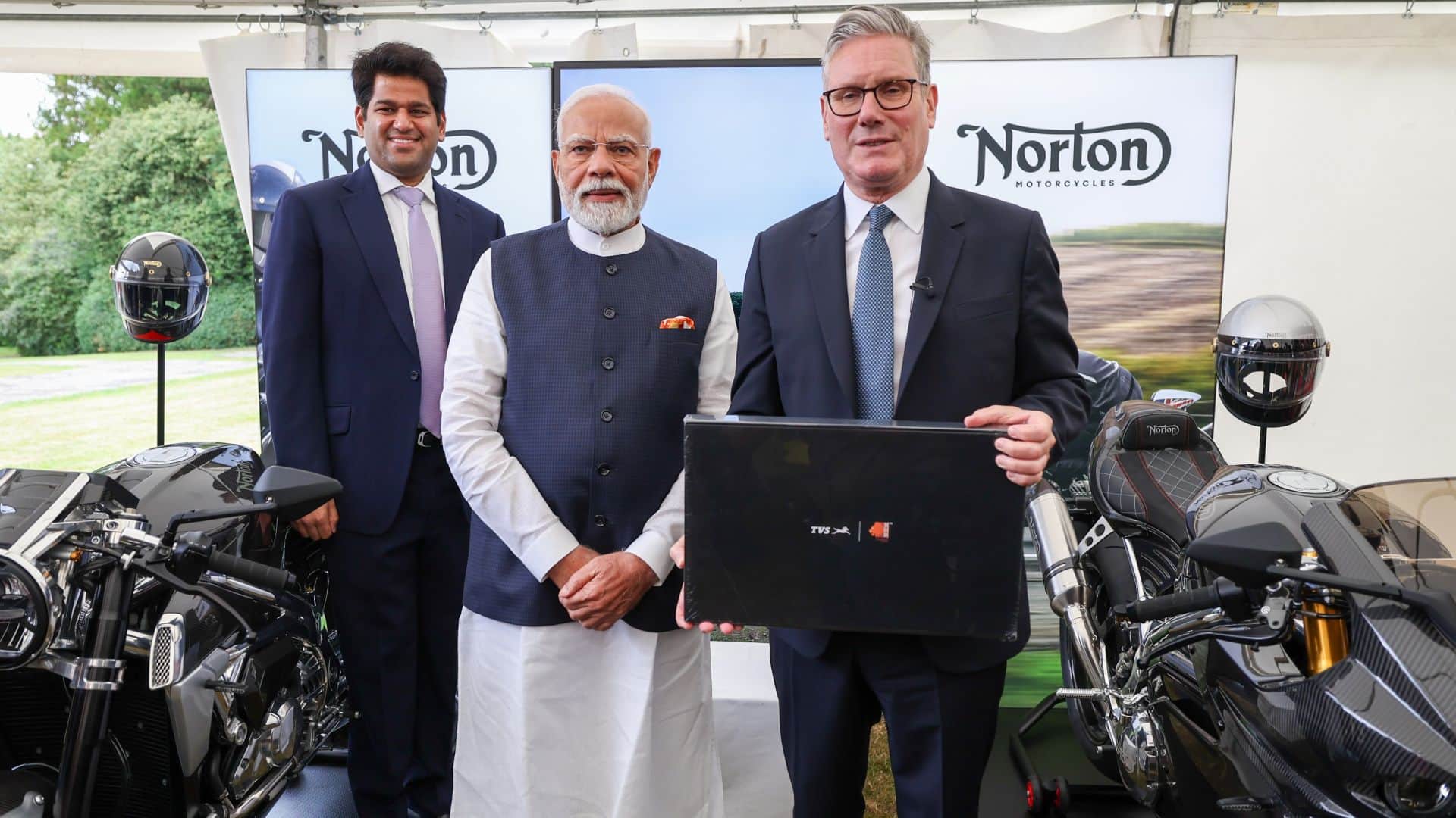 PM Narendra Modi UK visit Meeting with Keir Starmer FTA Terrorism London Update View photo