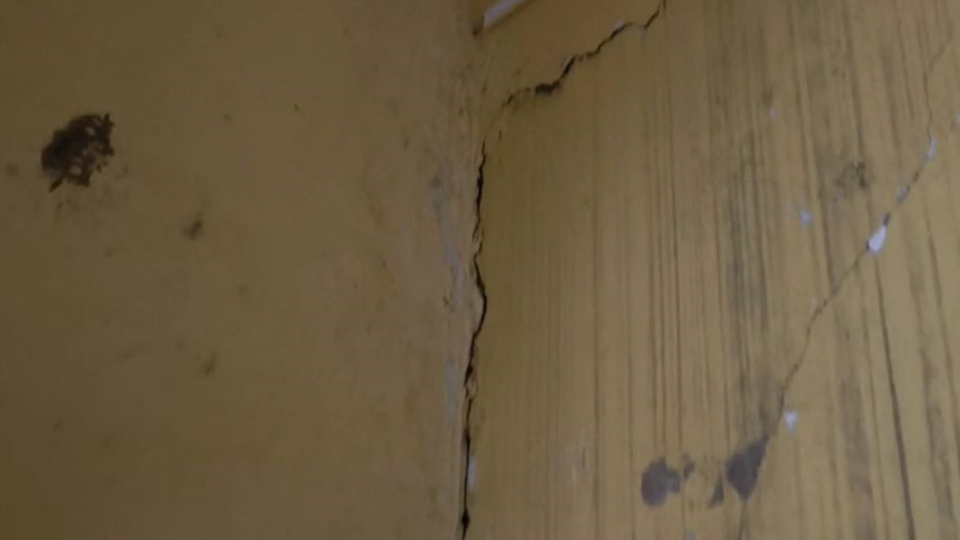 Jalore News: Crumbling School Buildings Ring Alarm Bells- Are Authorities Waiting for Another Tragedy?