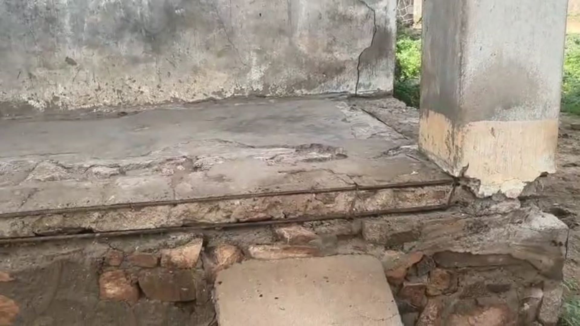 Jalore News: Crumbling School Buildings Ring Alarm Bells- Are Authorities Waiting for Another Tragedy?