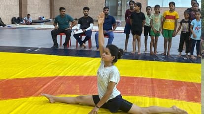 sports news in Varanasi Manju Khare of Kashi will play in Under-55 in Portugal