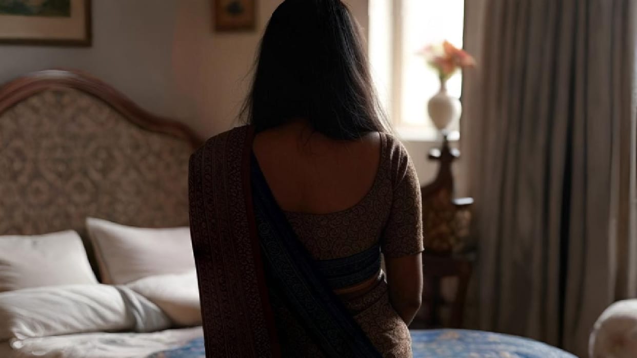married woman to death for not giving 5 lakh and a car in dowry In Dankaur