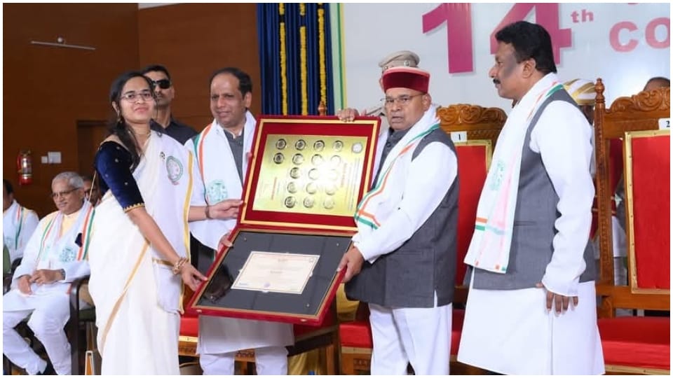 Thawar Chand Gehlot Karnataka Governor Emerges as Strong VP Candidate with Political and Caste Balance