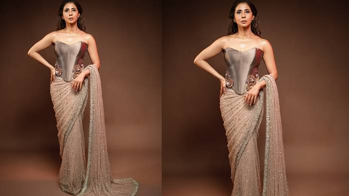 Actress Urmila Matondkar Inspired Top Five Iconic Looks