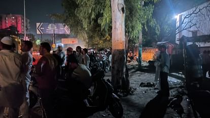 घटनास्थल पर मौजूद लोग
