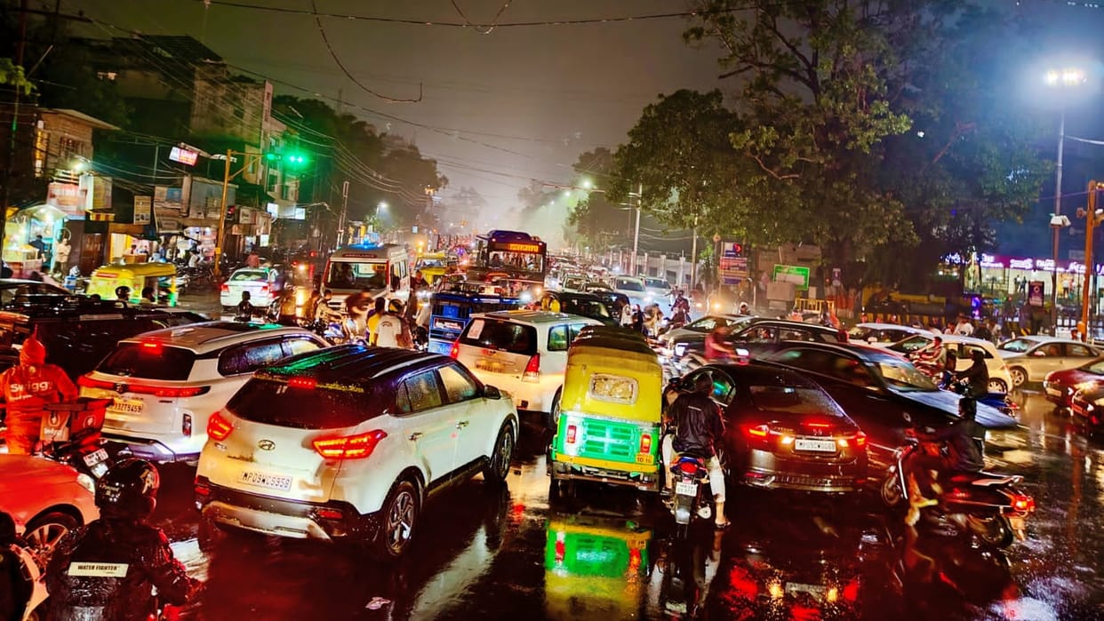 Indore news weather update: Sudden heavy rain brings relief from heat after dry spell