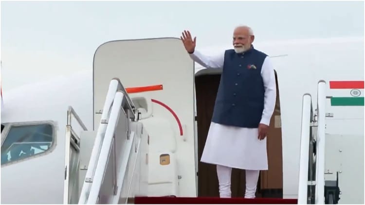 Pm Modi Maldives Visit Live National Day Mohammad Muizzu Event Credit Line News In Hindi – Amar Ujala Hindi News Live