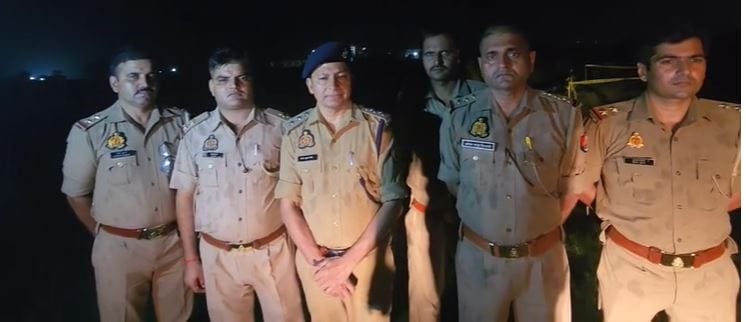Attacked a car rider after a quarrel police caught the accused in an encounter shot in the leg