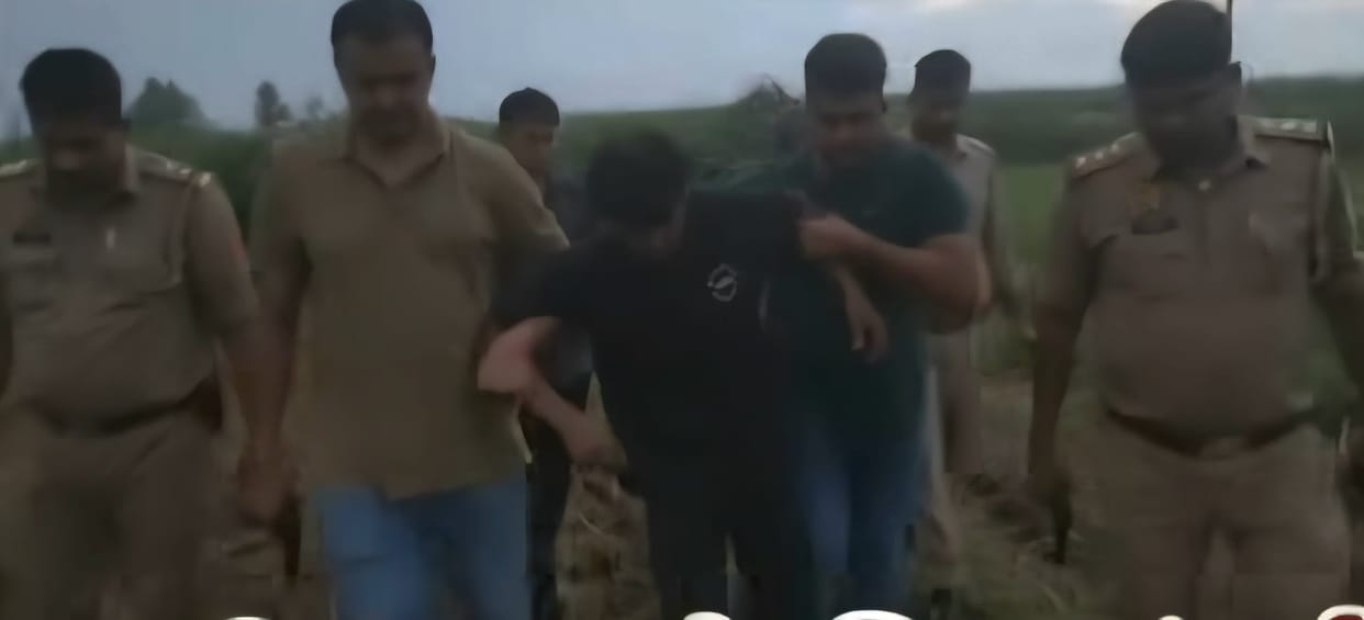Saharanpur: Police encounter with cow smugglers, two cow smugglers shot in the leg, four arrested