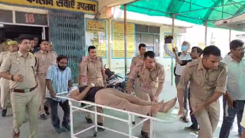 A trainee constable consumed poisonous substance in police line in Bulandshahr