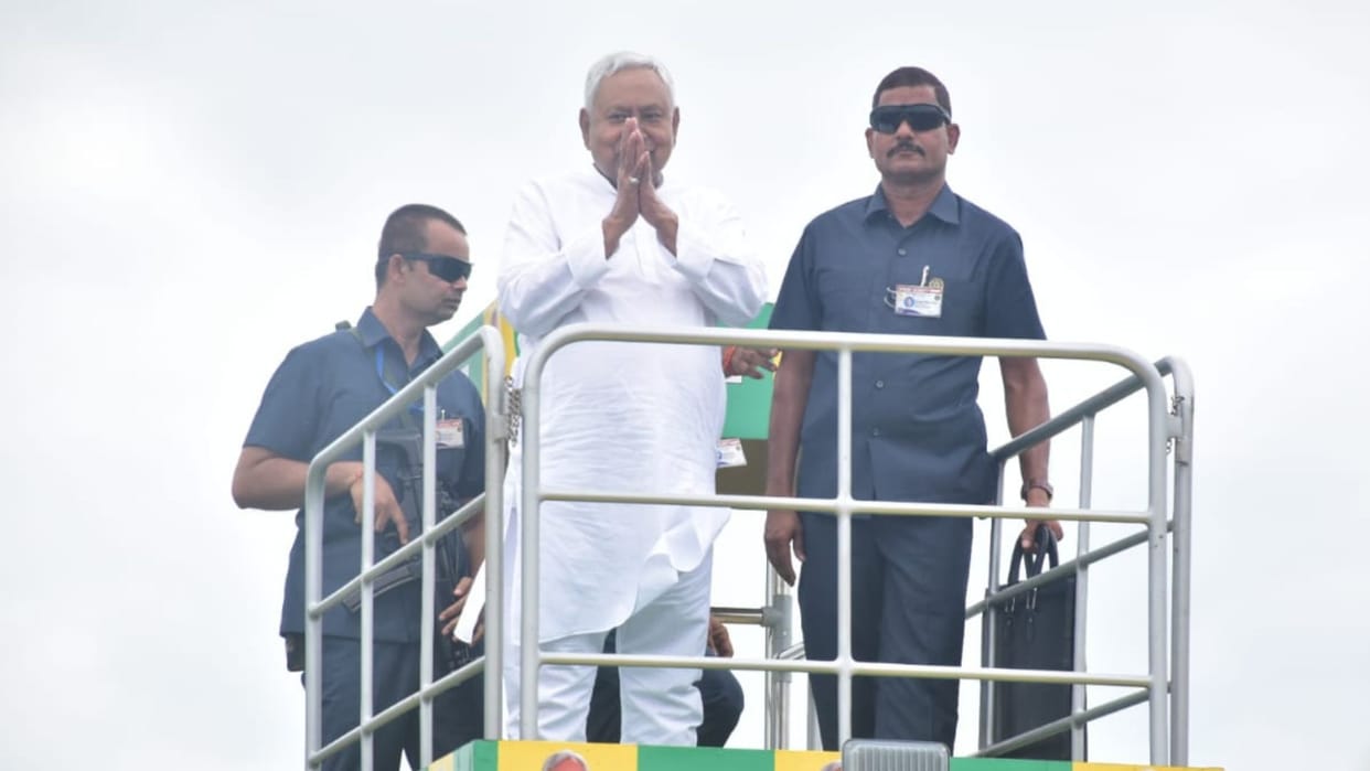 CM Nitish Kumar Inaugurates Development Projects Worth 426 Crore in Madhubani Laukahi Block