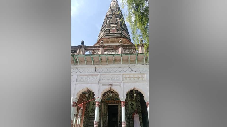 UP news BSc Student Divyanshi Dies 13 Days After Being Shot by Stalker in Mainpuri Temple