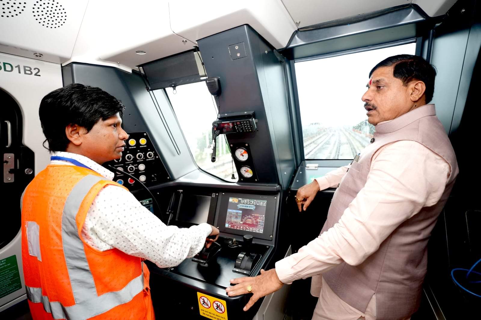 MP News: CM Dr. Mohan Yadav inspected the work of Bhopal Metro, PM can inaugurate it in October