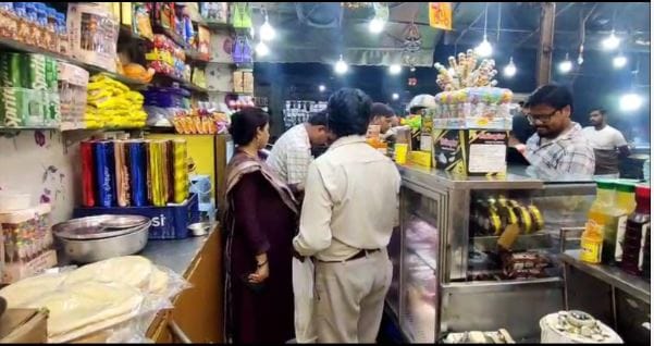 Tax evasion found in GST team raid on restaurant in Agra