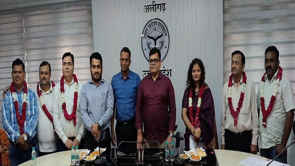 Oath taking ceremony of Aligarh Collectorate Ministerial Union