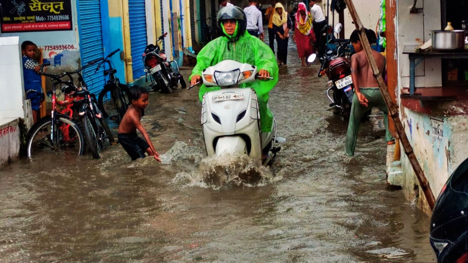 Varanasi Weather Relief rain with moisture in air temperature reached 32.3 degrees Humidity vanished