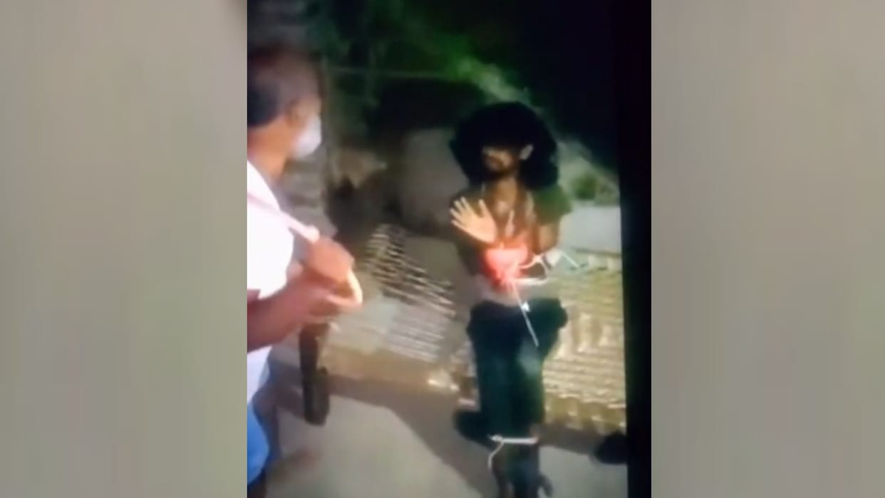 Bahraich: Entered the house and molested the teenager, family members tied her hands and legs and beat her