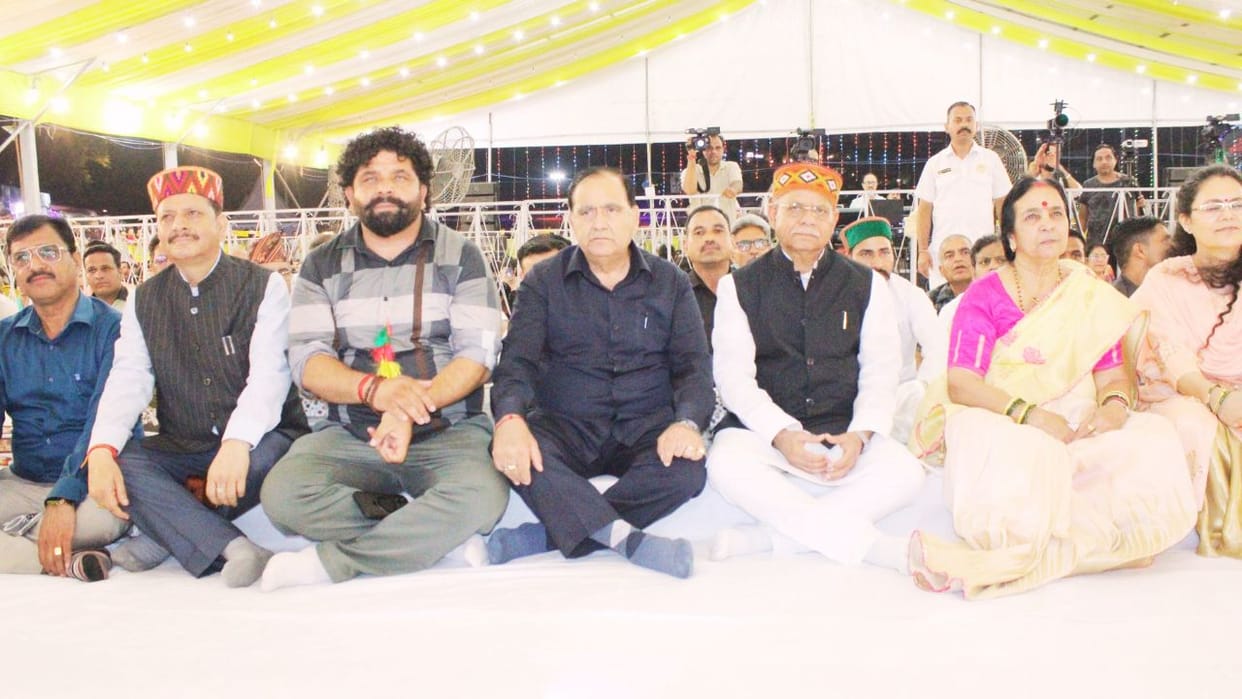 Minjar Mela 2025 Special and common people sit together and watch Minjar Mela special tradition