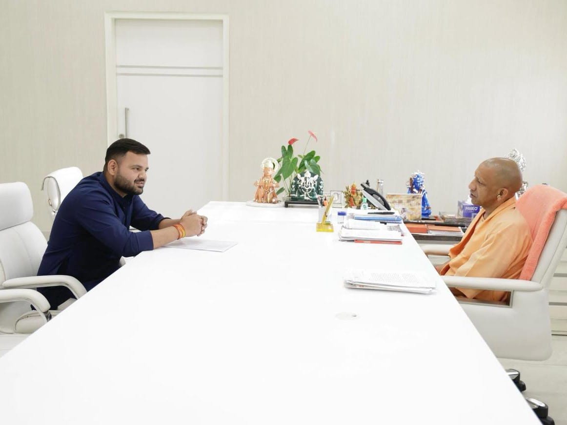 UP: After Brij Bhushan Sharan Singh, Karan and Pratik also met CM Yogi, political speculations are being made