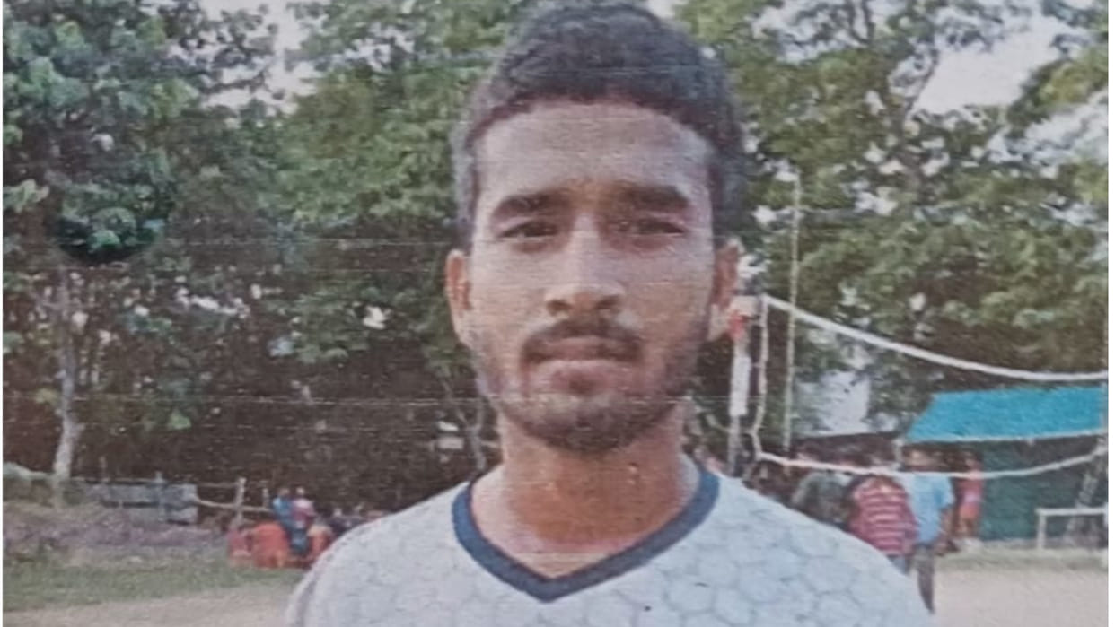 The body of a young man was found hanging from a noose in a room in Gorakhpur's Gulriha police station area