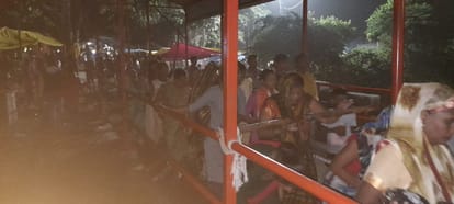 Barabanki: Major accident at Avasaneshwar temple, stampede caused by falling of electric wire, two dead, 38 de