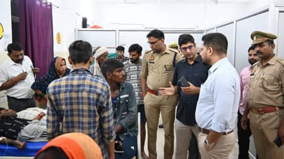 Two dead and seven critical in stampede at Awsaneshwar temple in Barabanki total 38 injured